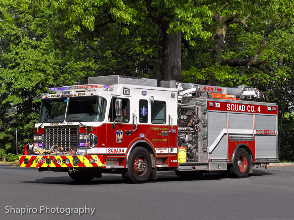 Township of Union NJ FIre Department fire truck photos headquarters station Squad 4 Spartan Crimson Boomer shapirophotography.net